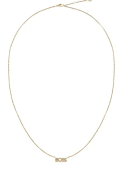 An understated necklace for everyday style