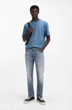 Blaue Tapered-Fit Jeans aus bequemem Stretch-Denim