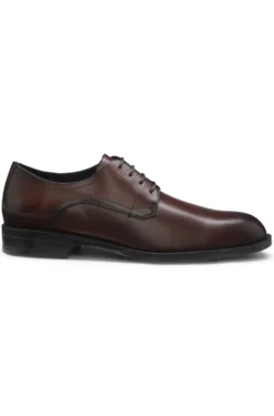 Derbys aus Leder mit Nahtdetails