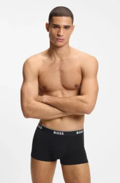 Dreierpack eng anliegende Boxershorts aus Stretch-Baumwolle mit kurzem Bein und Logo-Details