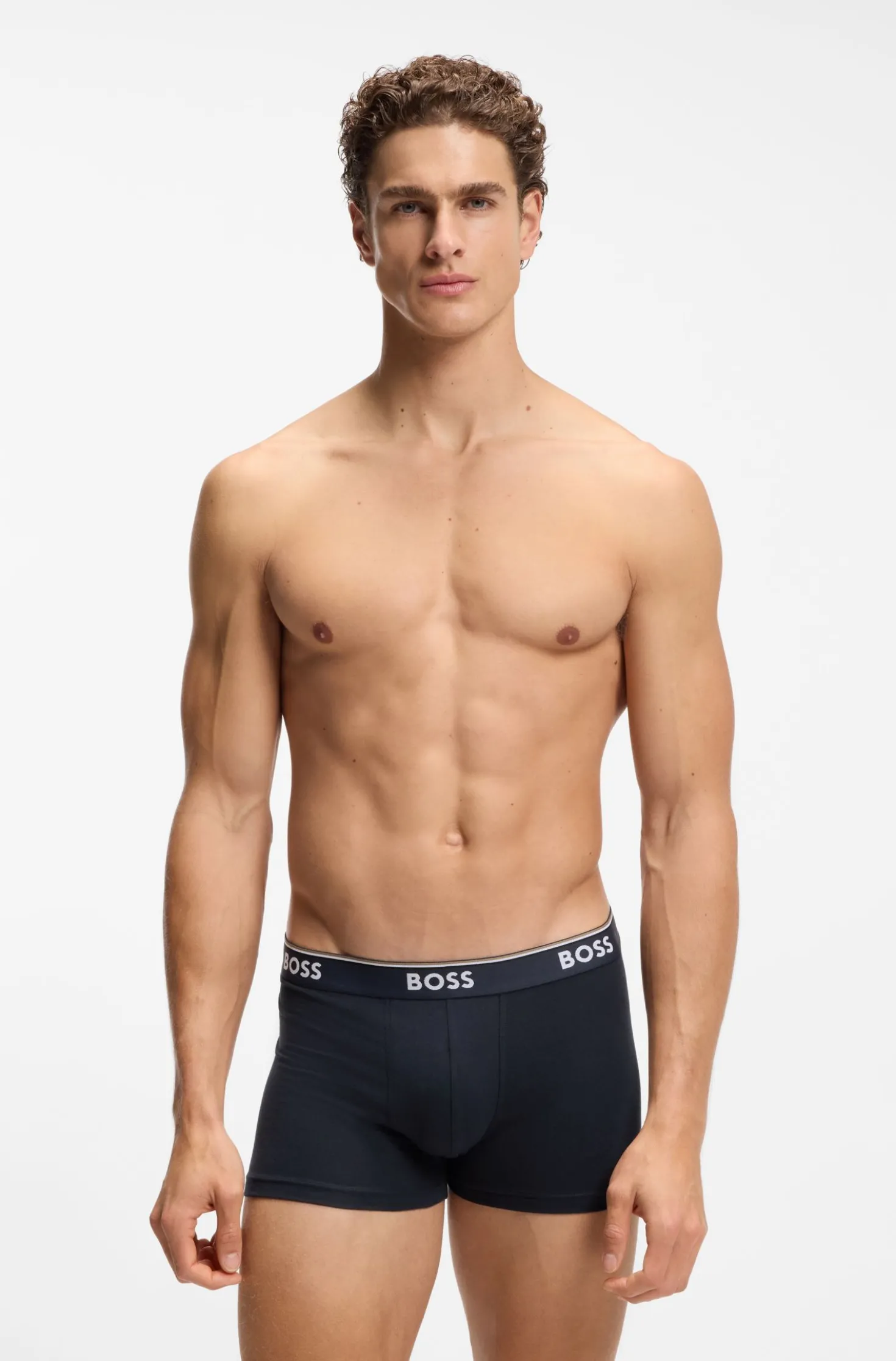 Dreierpack eng anliegende Boxershorts aus Stretch-Baumwolle mit kurzem Bein und Logo-Details