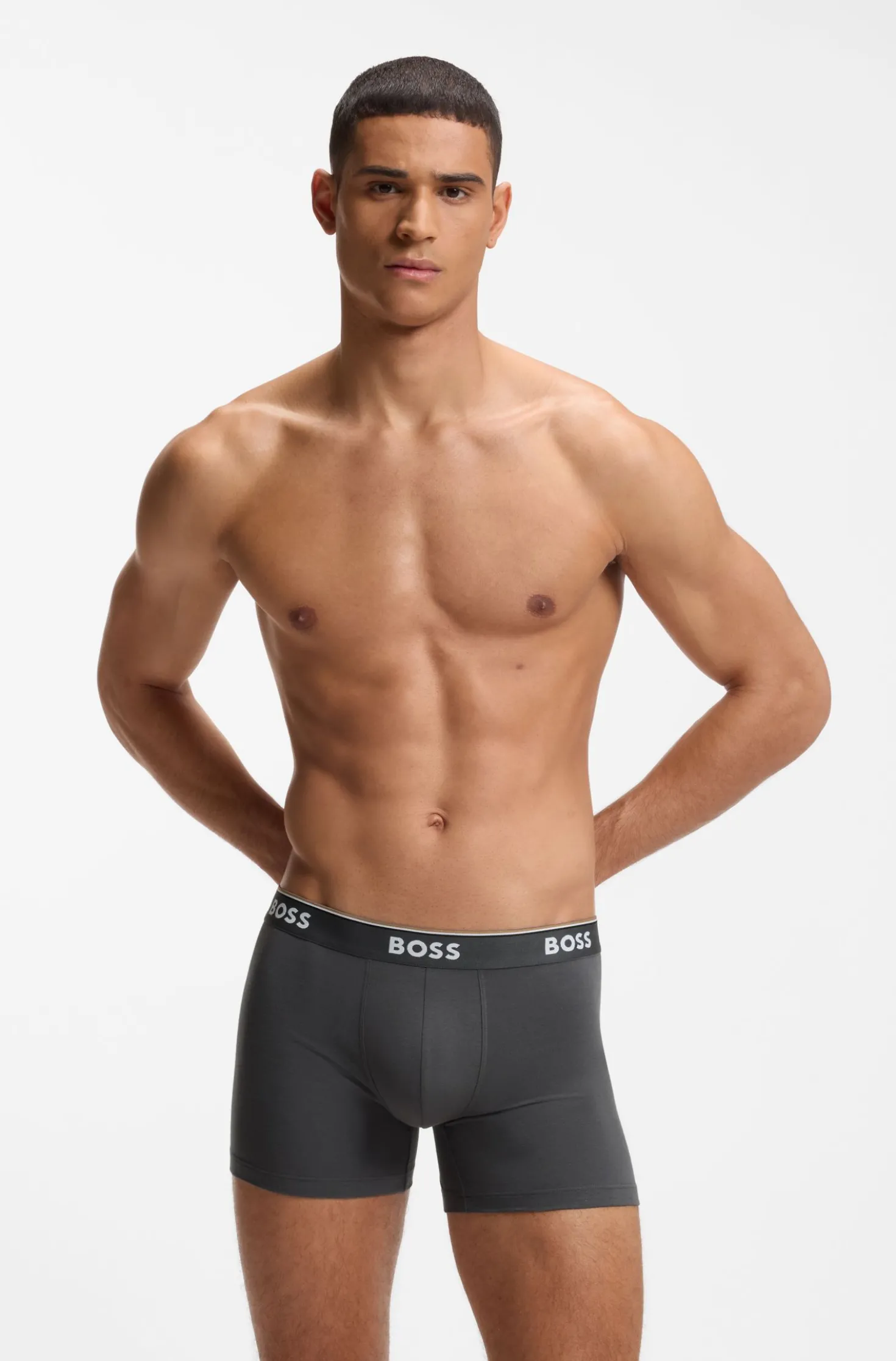 Dreierpack eng anliegende Boxershorts aus Stretch-Baumwolle