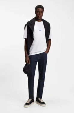 Dunkelblaue Tapered-Fit Jeans aus Stretch-Denim