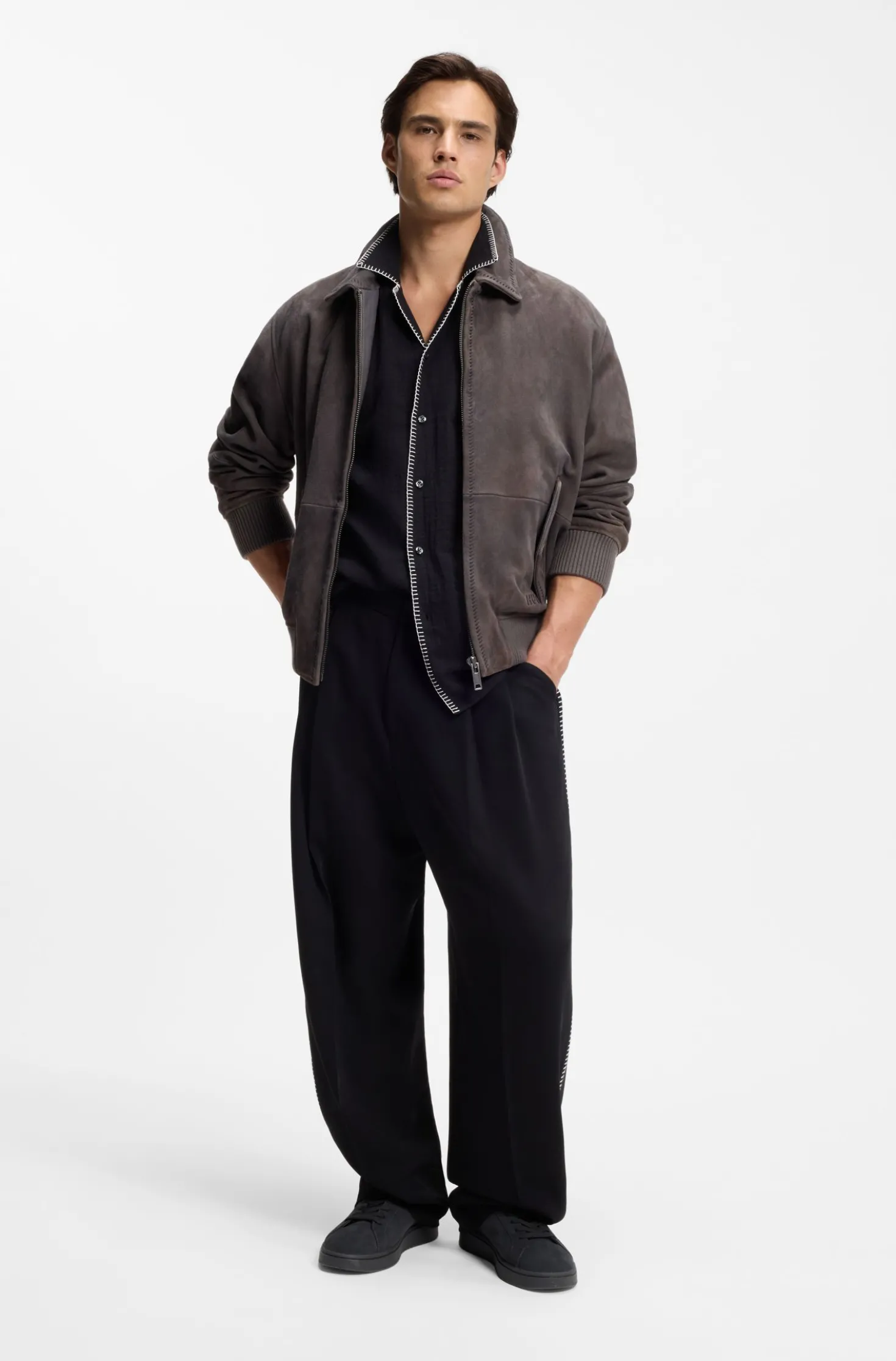 Extra Slim-Fit Jacke aus softem Veloursleder
