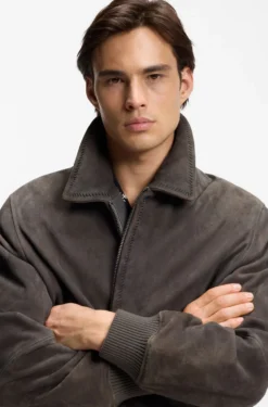 Extra Slim-Fit Jacke aus softem Veloursleder
