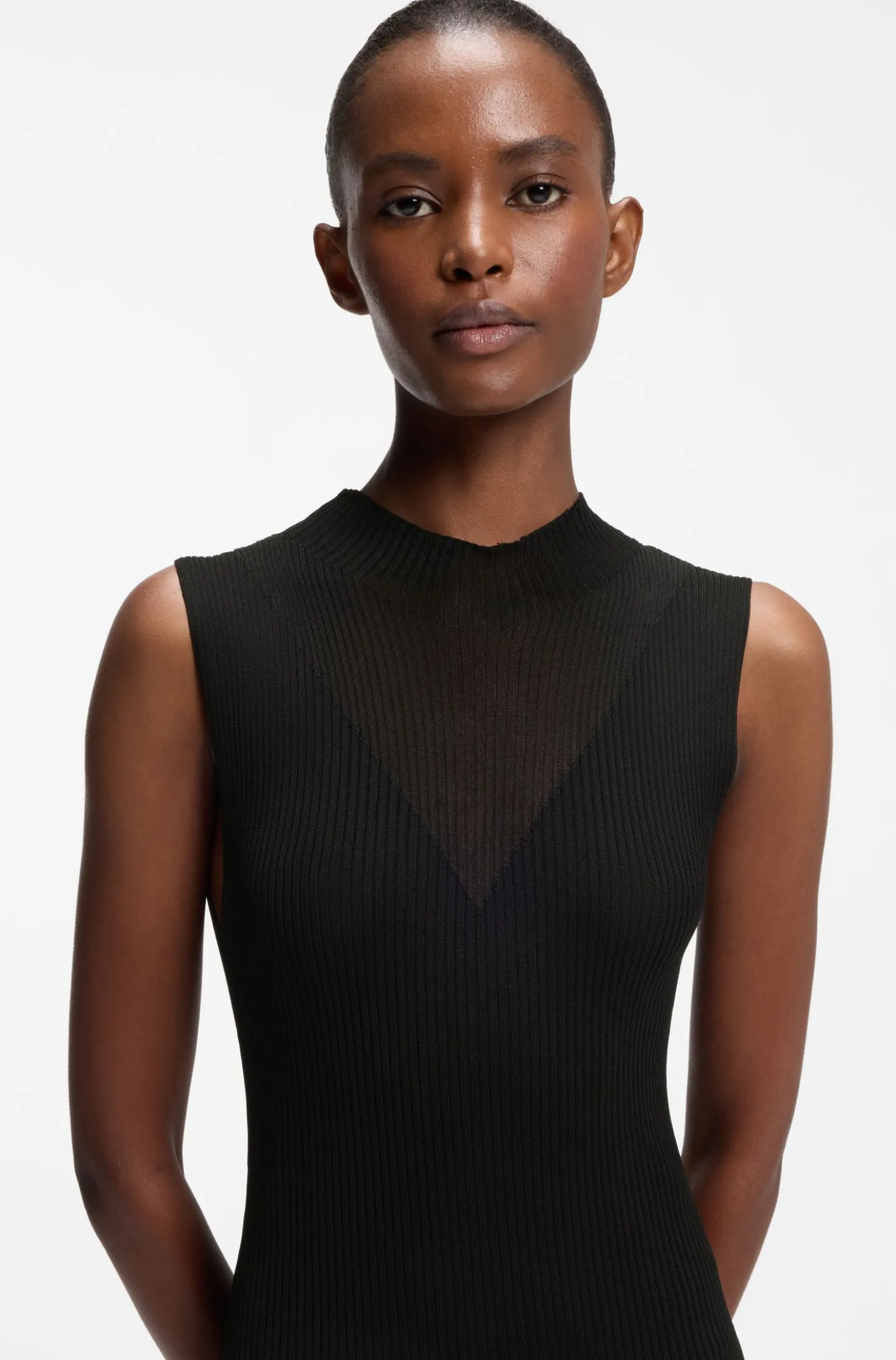 Geripptes Kleid mit Colour-Block-Effekt