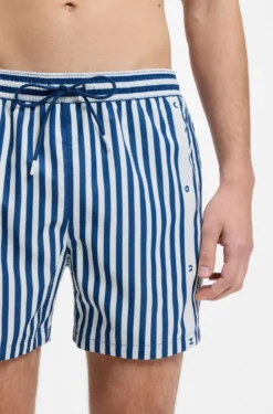 Gestreifte Badeshorts mit vertikalem Logo