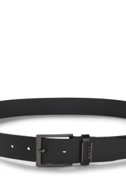 Gürtel aus italienischem Leder mit gebürsteten Metalldetails