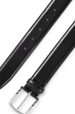 Gürtel aus italienischem Leder mit polierter Logo-Schließe
