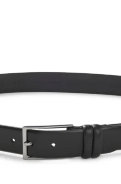 Gürtel aus pflanzlich gegerbtem Leder mit Metall-Details