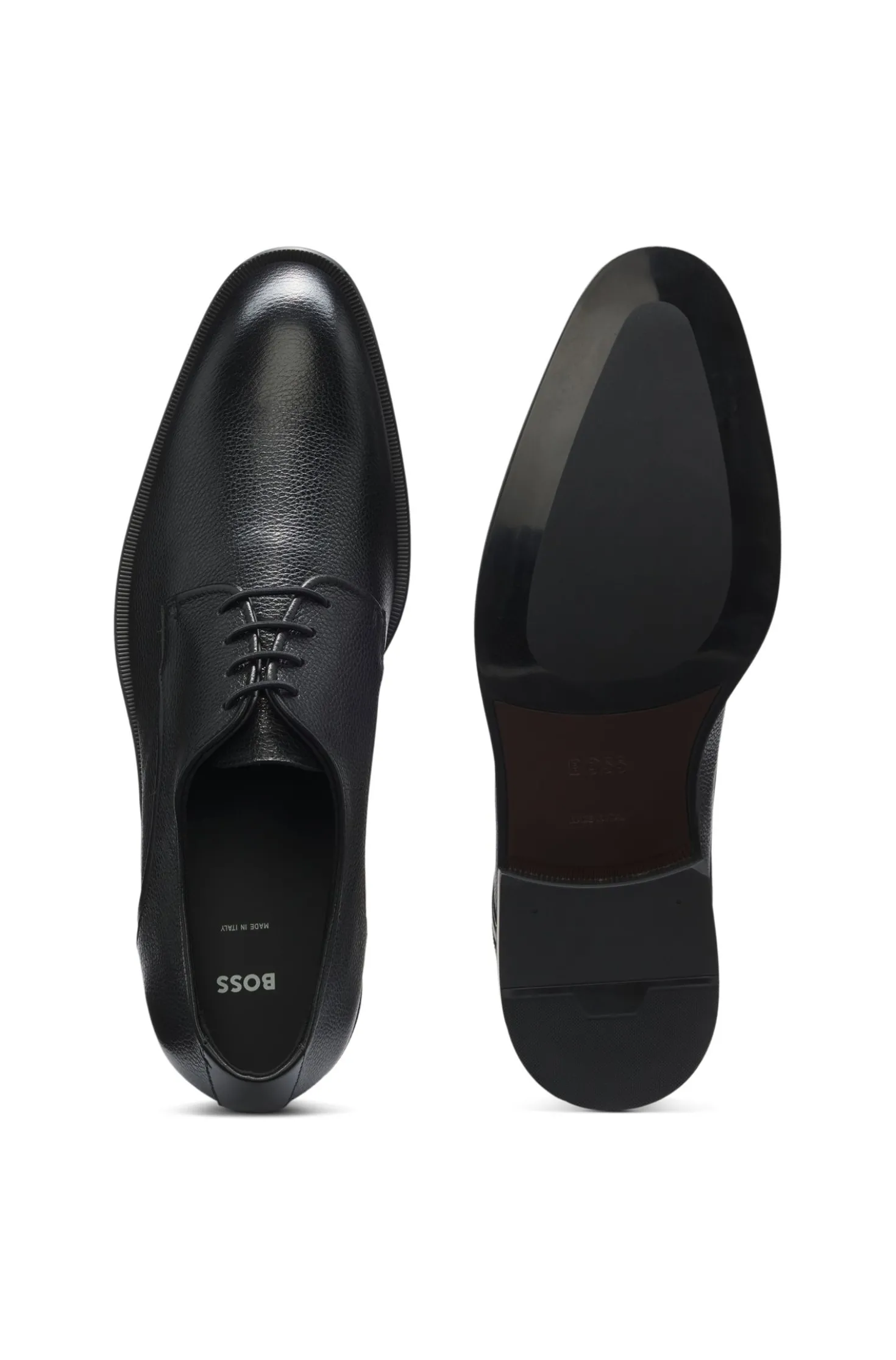 In Italien gefertigte Schnürschuhe aus genarbtem Leder