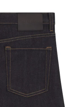 Jeans aus japanischem Selvedge-Denim mit weitem Beinverlauf