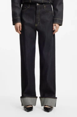 Jeans aus japanischem Selvedge-Denim mit weitem Beinverlauf