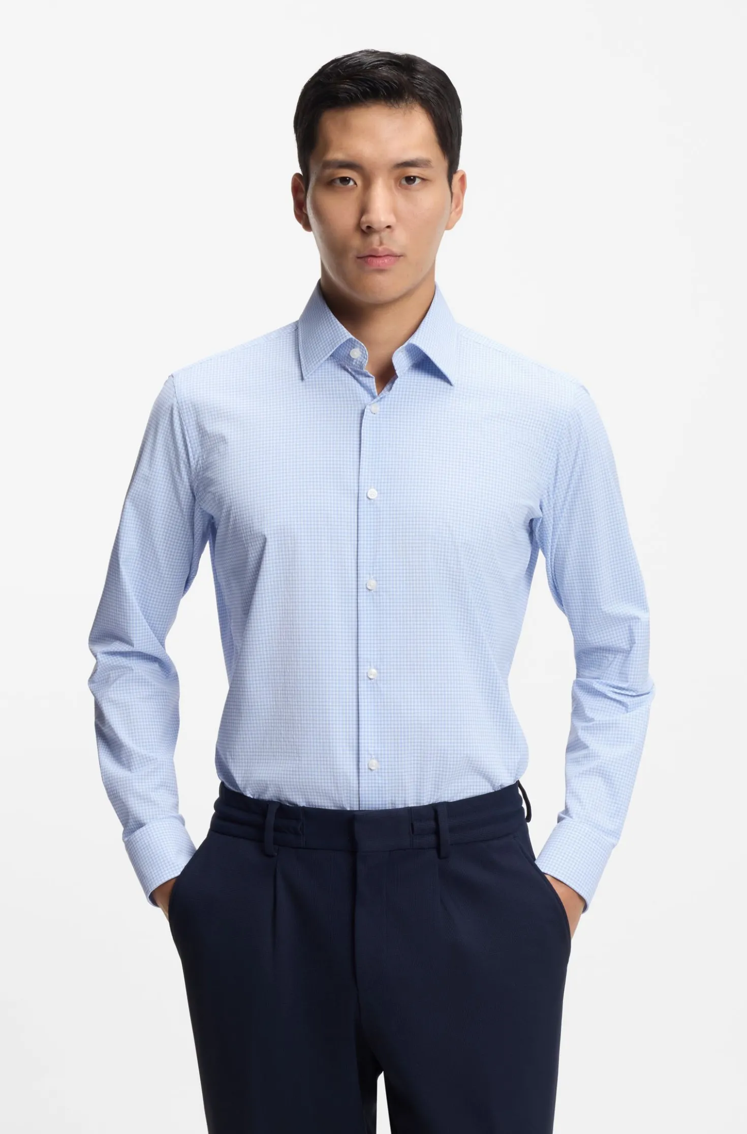 Kariertes Regular-Fit Hemd aus funktionalem Stretch-Gewebe
