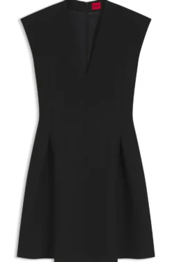 Kleid mit Cap-Ärmeln und Plissee-Details