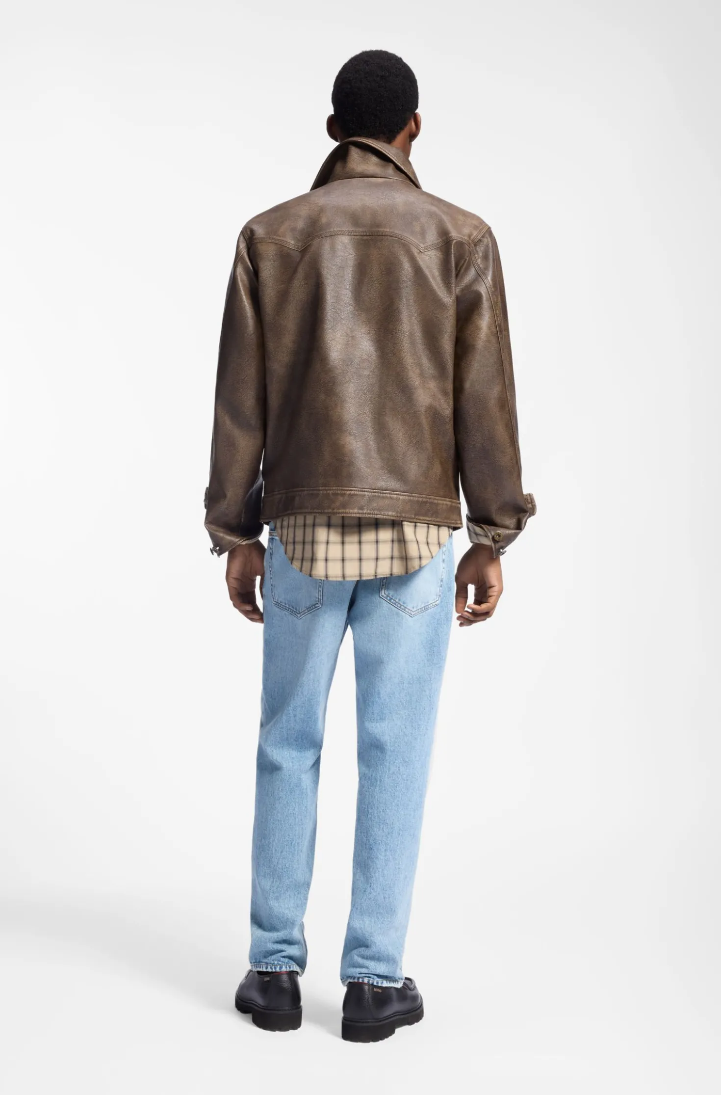 Kunstlederjacke mit kreuzförmigem Zipper am Reißverschluss