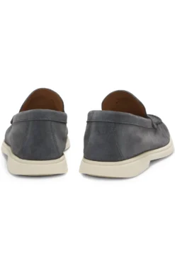 Loafer aus Veloursleder mit geprägtem Logo