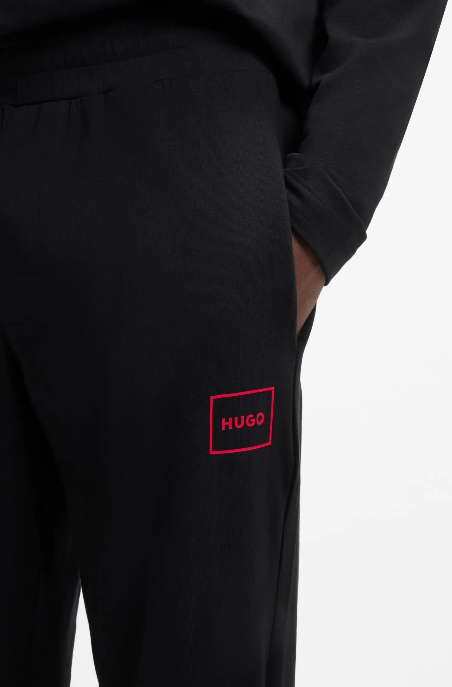 Loungewear-Hose mit Bündchen aus Stretch-Baumwolle mit Logo-Print