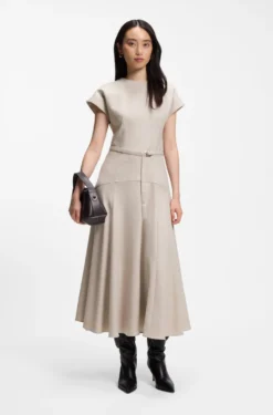 Meliertes Maxikleid aus Flanell mit Gürtel