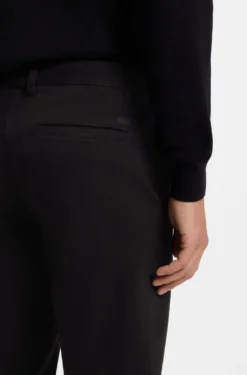 Modern-Fit Hose aus elastischer Baumwoll-Gabardine