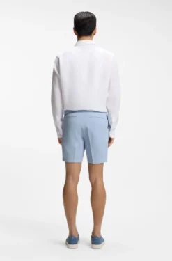 Modern-Fit Shorts aus Stretch-Baumwolle
