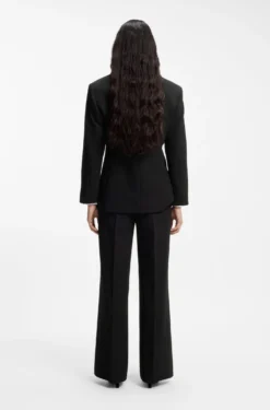 Relaxed-Fit Blazer aus Seersucker mit Kettengürtel