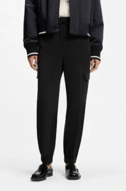 Relaxed-Fit Cargo-Hose aus Stretch-Baumwolle