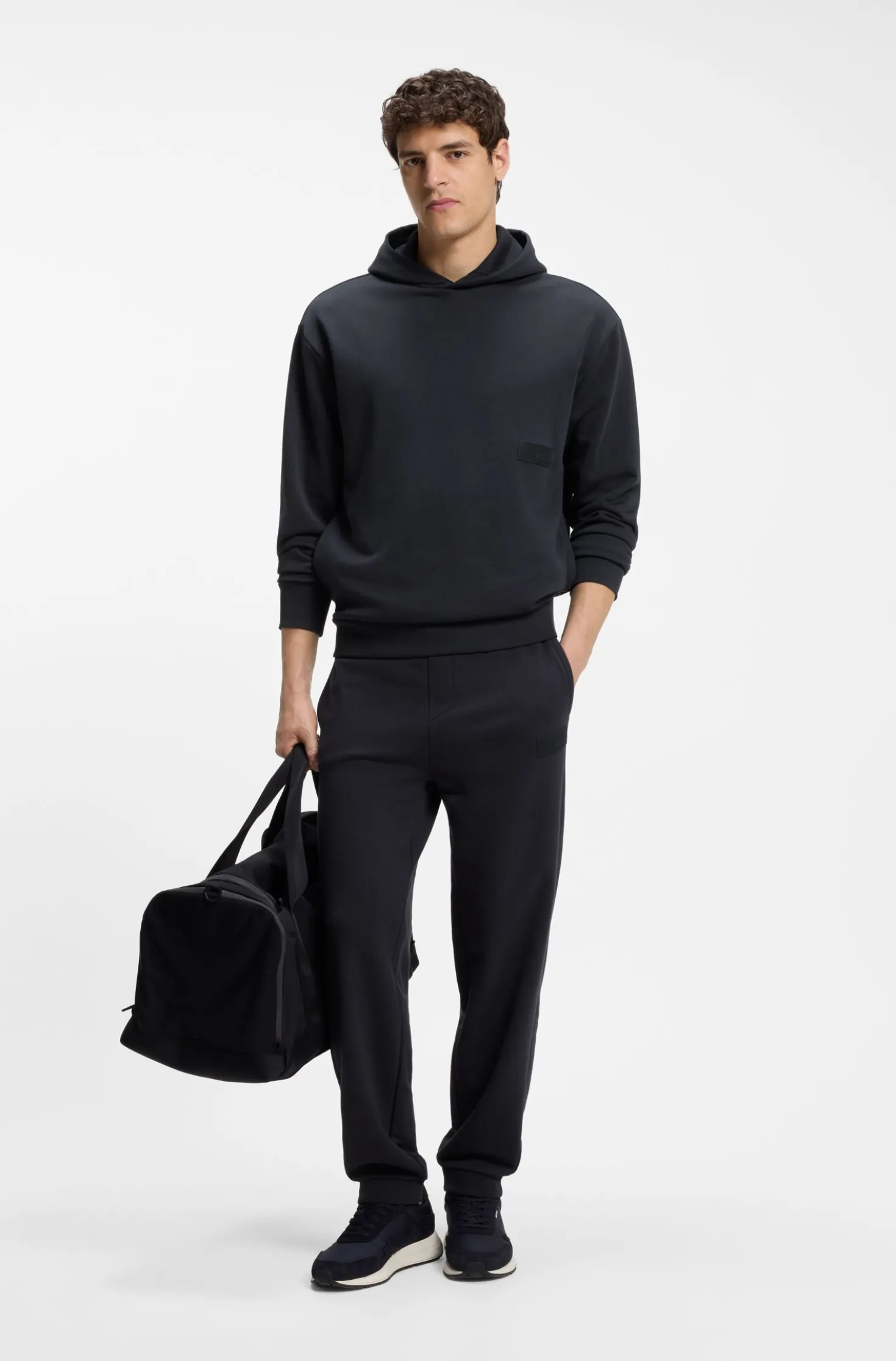 Relaxed-Fit Hose aus innovativem French Terry