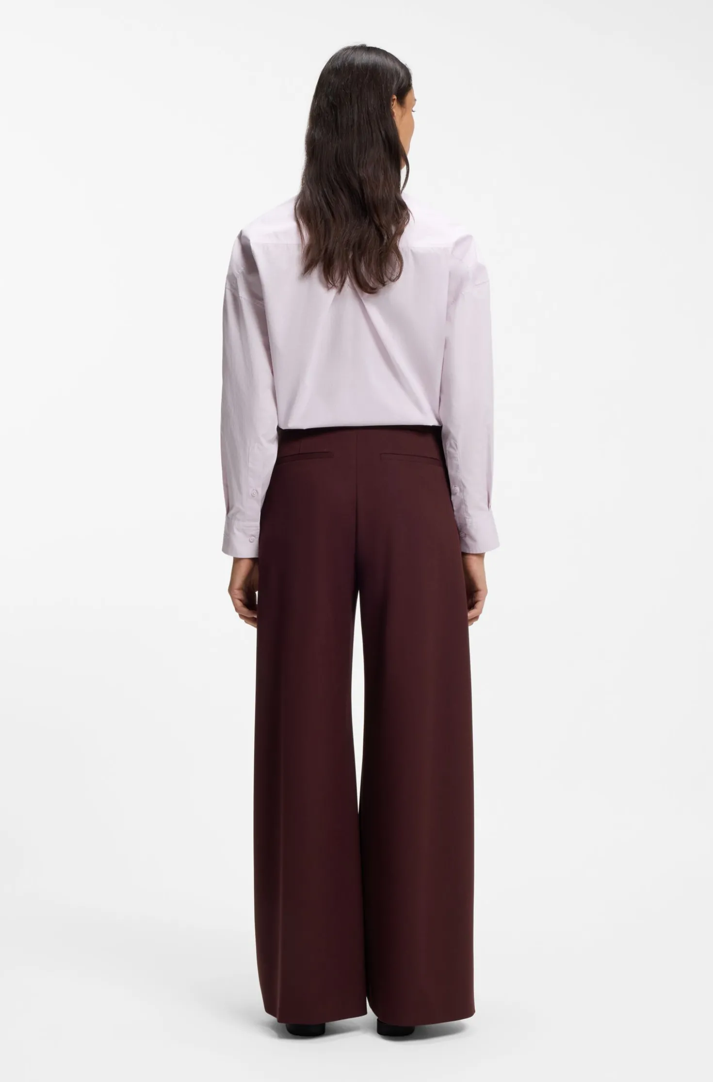 Relaxed-Fit Hose mit weitem Beinverlauf