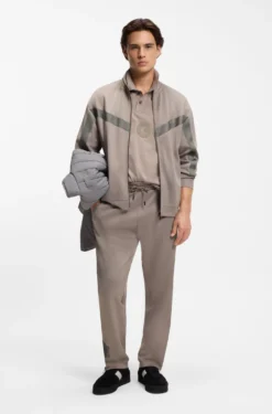 Relaxed-Fit Jogginghose mit Logo-Tape