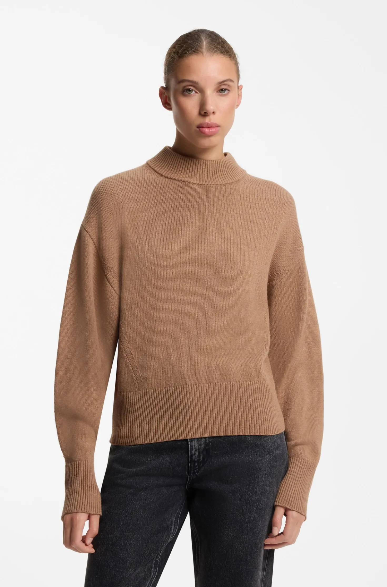 Relaxed-Fit Strickpullover mit Stehkragen