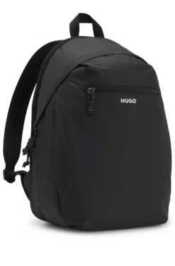 Rucksack mit Kontrast-Logo