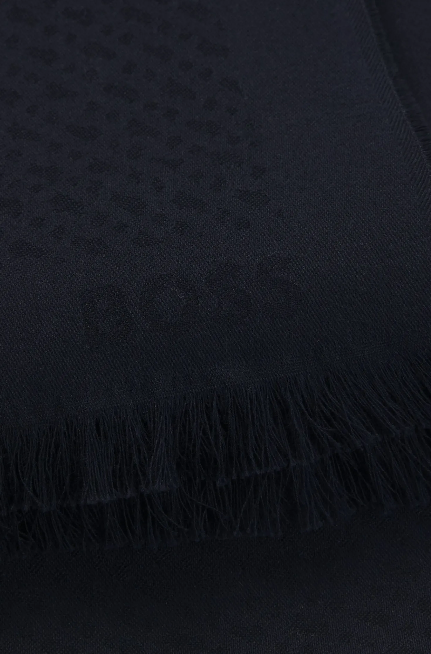 Schal aus Baumwoll-Mix mit Wolle und Monogramm-Muster