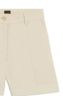 Shorts aus Stretch-Baumwolle mit umgeschlagenen Säumen