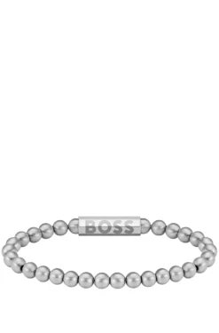 Silberfarbenes Armband mit Logo am Verschluss