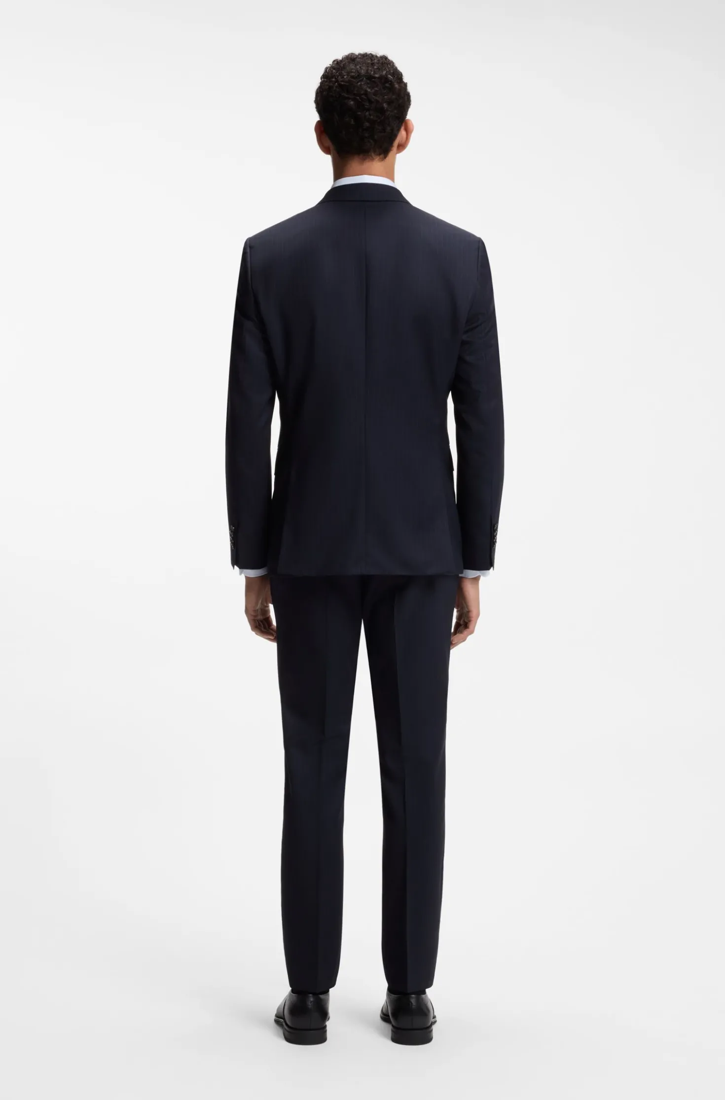 Slim-Fit-Anzug aus gestreifter italienischer Schurwolle