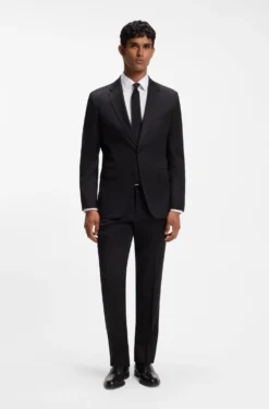 Slim-Fit Hemd aus bügelleichtem Baumwoll-Twill