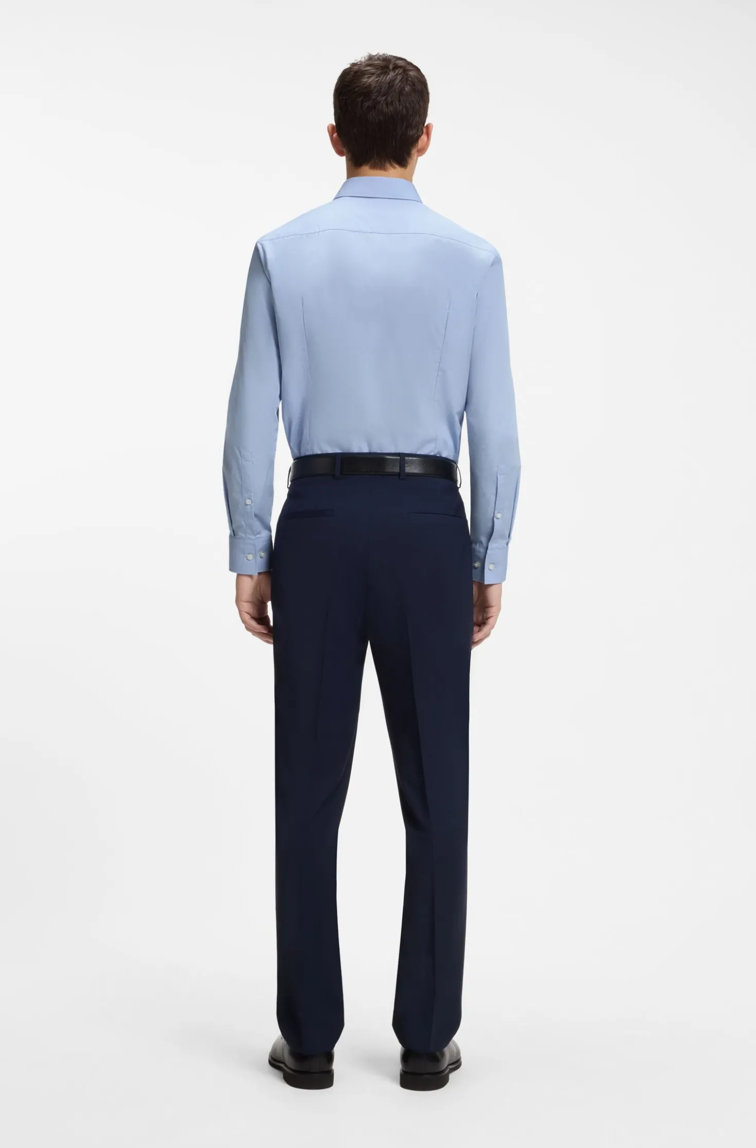 Slim-Fit Hemd aus bügelleichter Baumwoll-Popeline