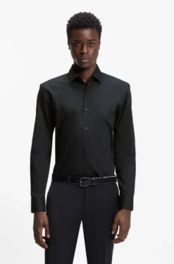 Slim-Fit Hemd aus bügelleichter Baumwoll-Popeline