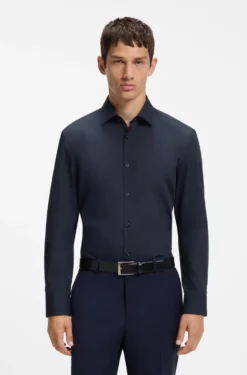 Slim-Fit Hemd aus bügelleichter Baumwoll-Popeline