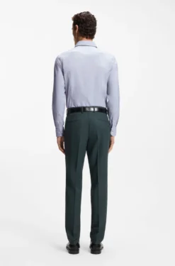 Slim-Fit Hemd aus funktionalem Stretch-Twill
