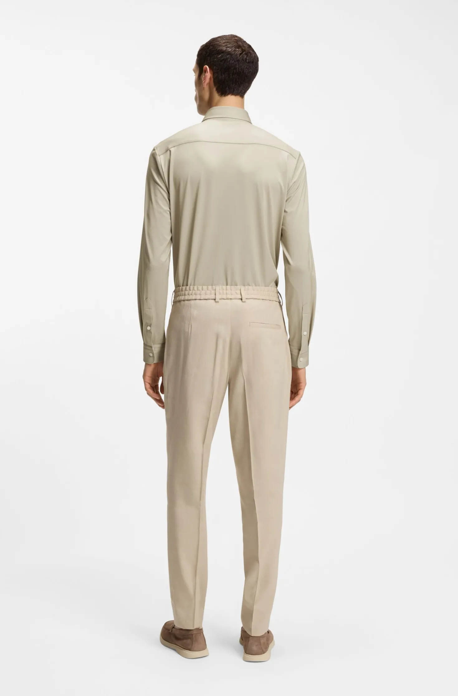 Slim-Fit Hemd aus strukturiertem Performance-Stretch-Gewebe