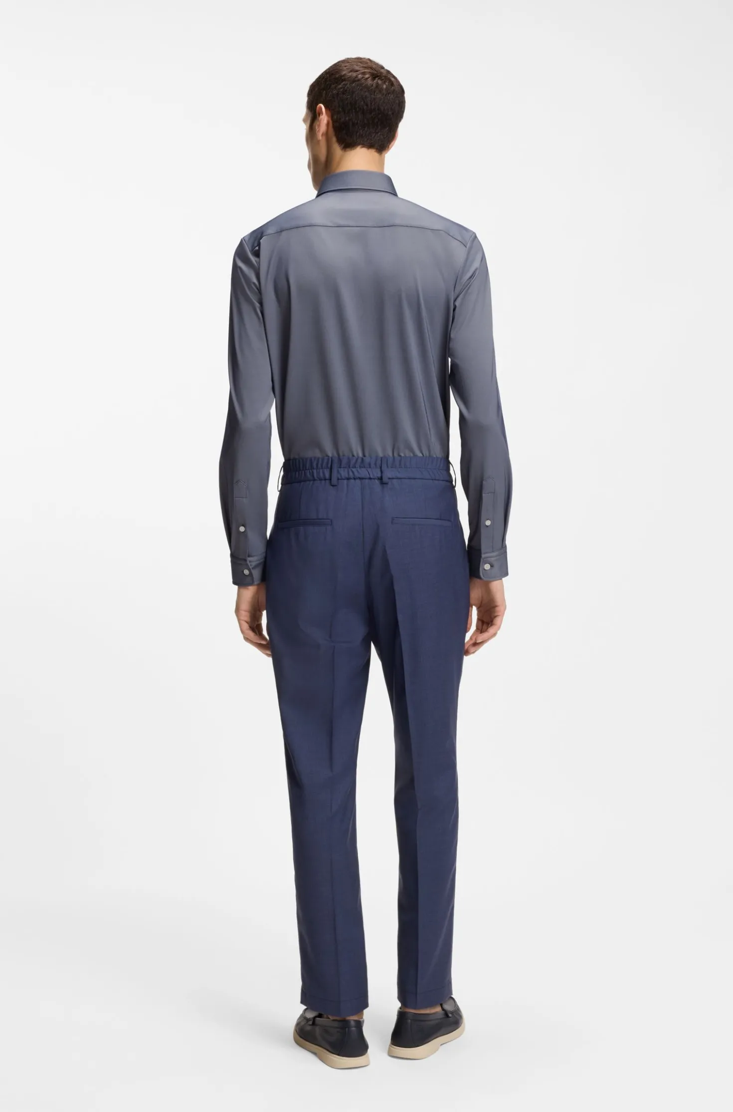 Slim-Fit Hemd aus strukturiertem Performance-Stretch-Gewebe