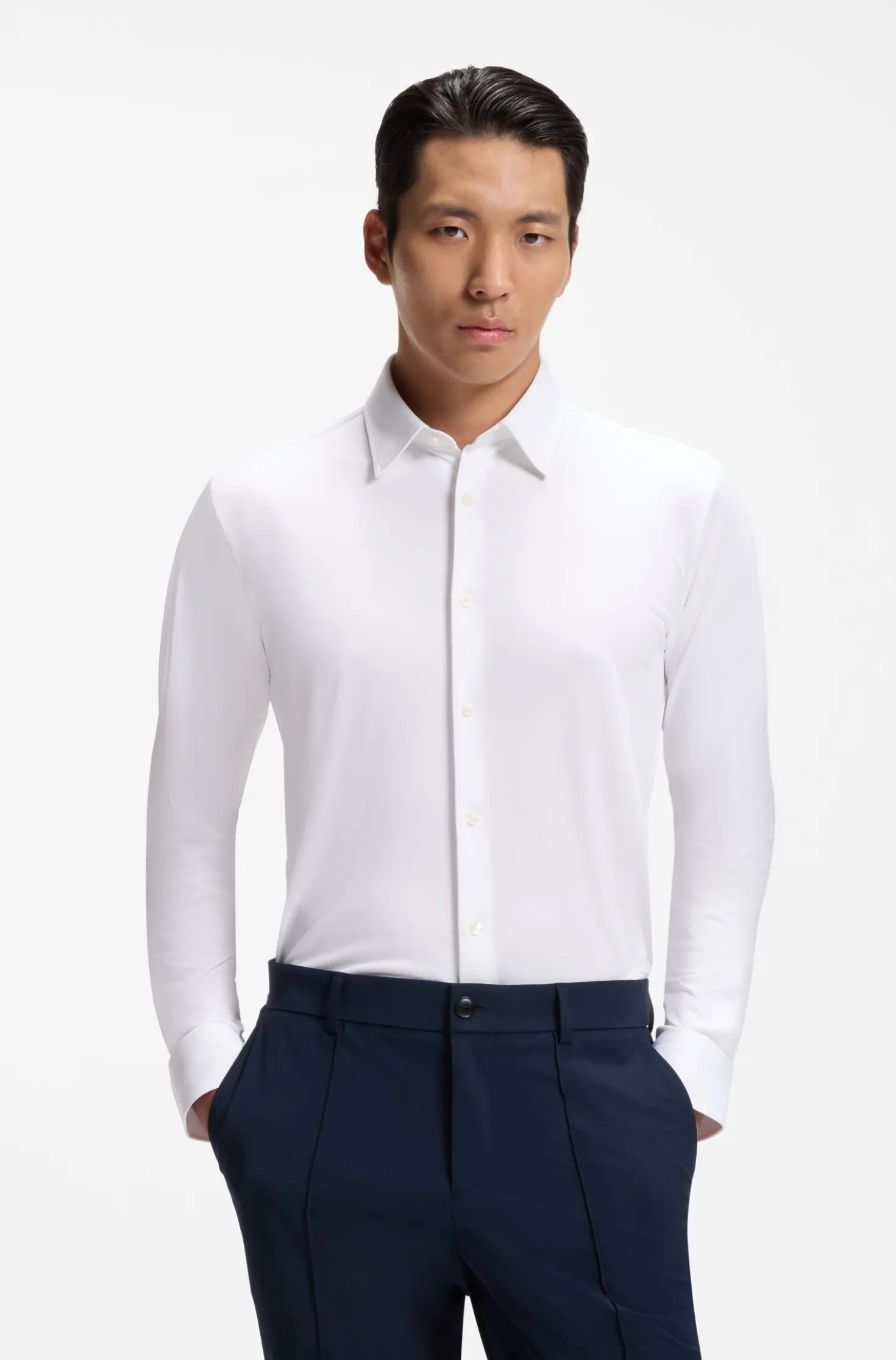Slim-Fit Hemd aus strukturiertem Performance-Stretch-Gewebe