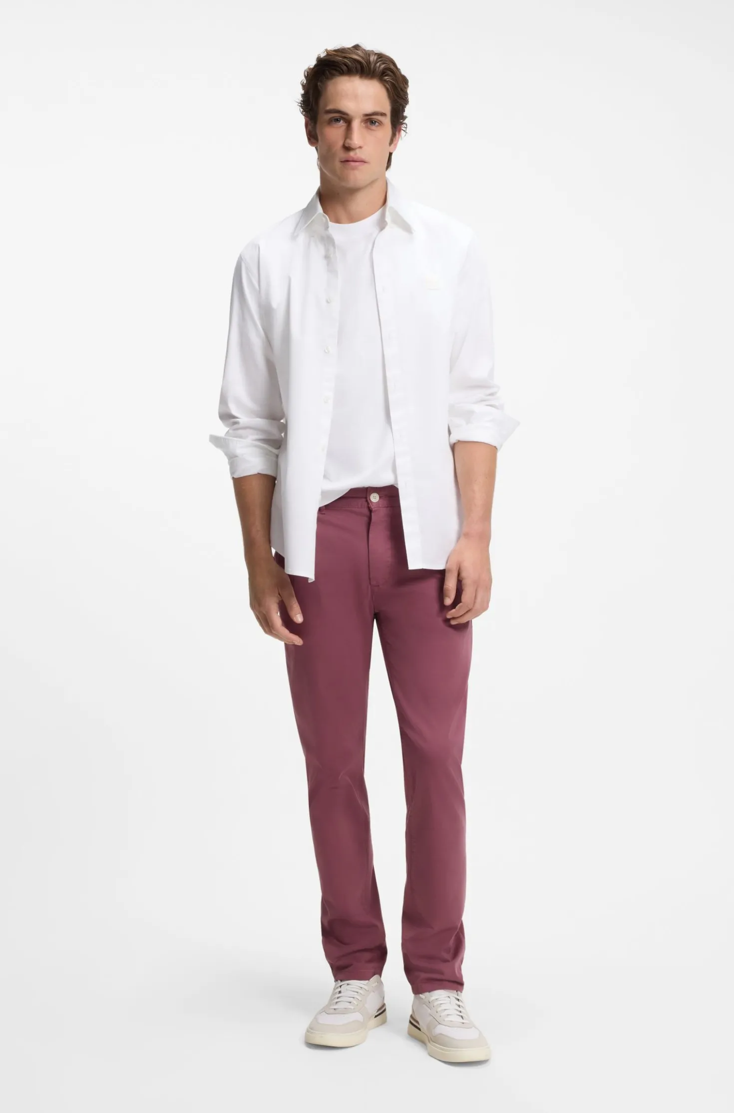 Slim-Fit Hose aus überfärbtem elastischem Satin
