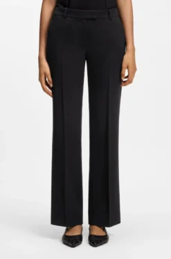 Slim-Fit Hose aus Krepp-Gewebe mit D-Ring-Detail