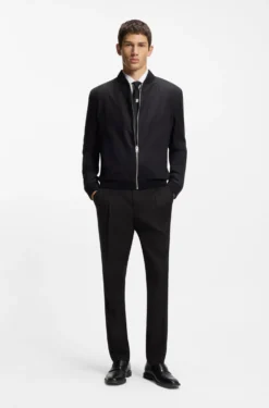 Slim-Fit Hose aus Twill mit Tunnelzugbund