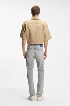 Slim-Fit Jeans aus grauem Used-Denim