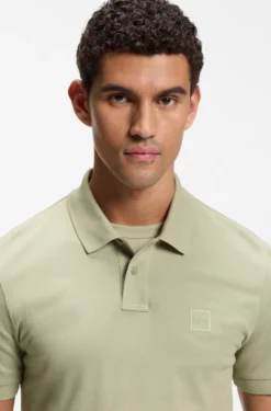 Slim-Fit Polohemd aus Stretch-Baumwolle mit Logo-Aufnäher