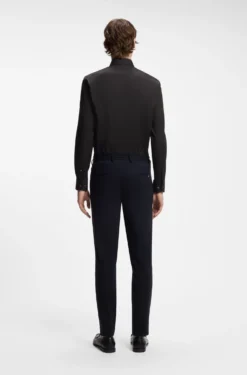 Slim-Fit Popeline-Hemd aus bügelleichtem Baumwoll-Mix